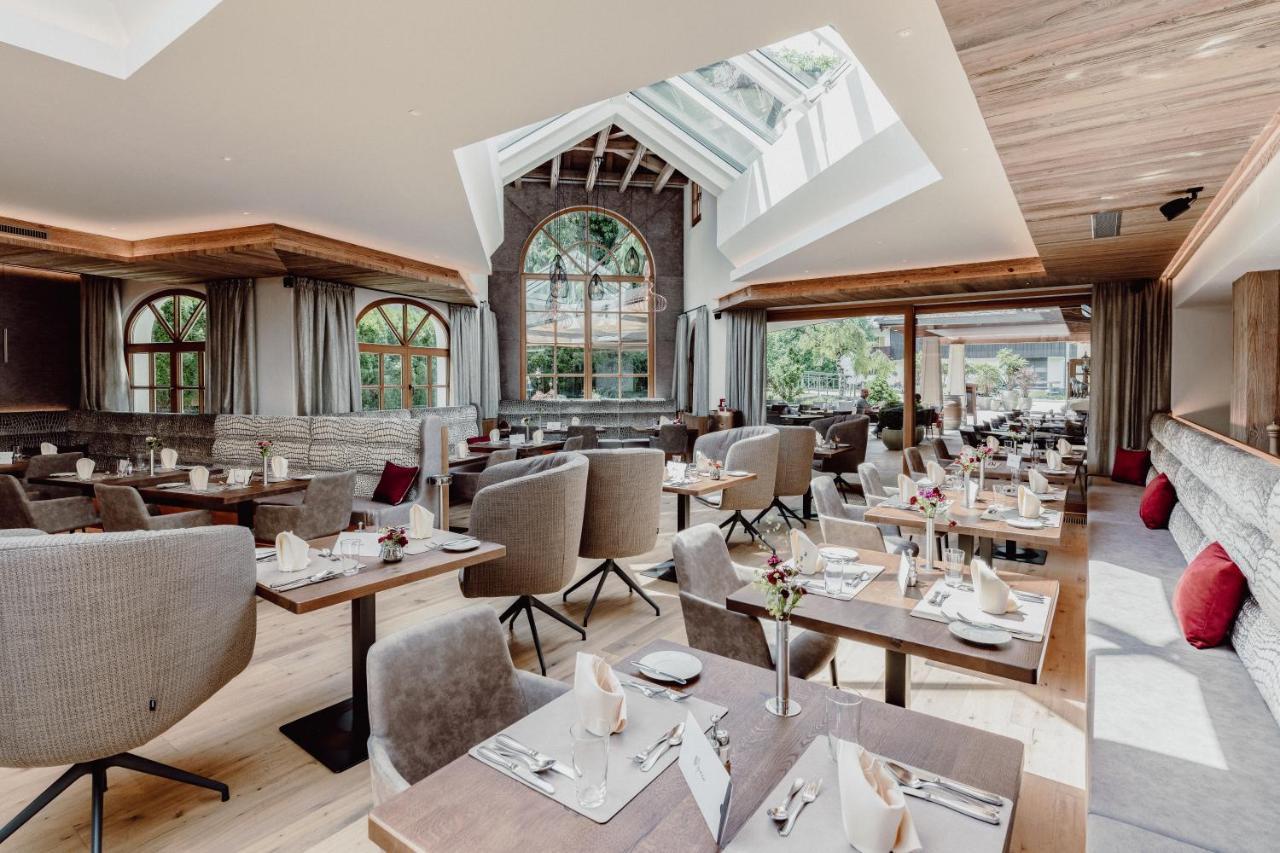 Hotel Elisabeth, 4 Sterne Superior Кирхберг ин Тирол Екстериор снимка
