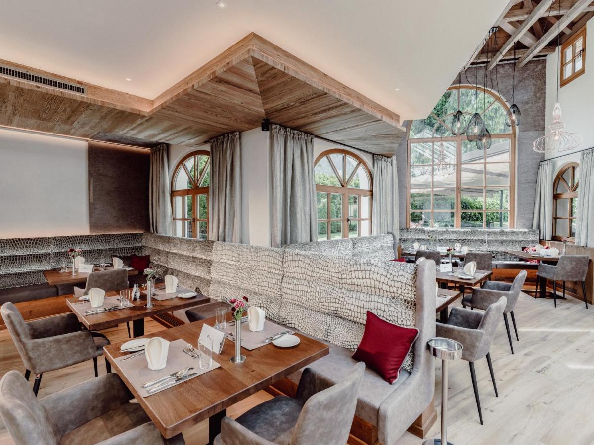Hotel Elisabeth, 4 Sterne Superior Кирхберг ин Тирол Екстериор снимка