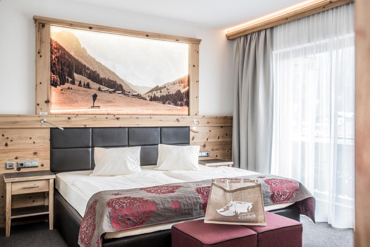 Hotel Elisabeth, 4 Sterne Superior Кирхберг ин Тирол Екстериор снимка