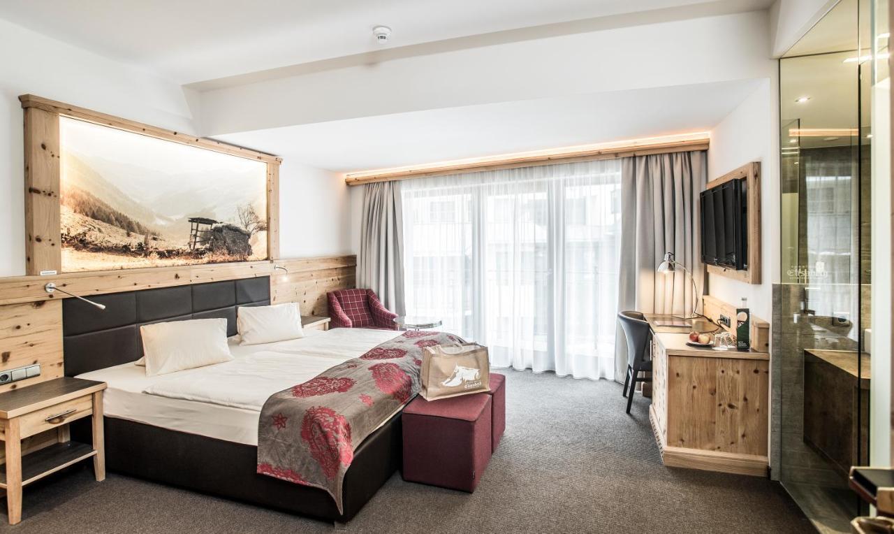 Hotel Elisabeth, 4 Sterne Superior Кирхберг ин Тирол Екстериор снимка